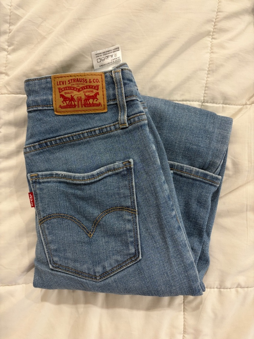 Size 26 Levi's Light Blue Denim Jeans